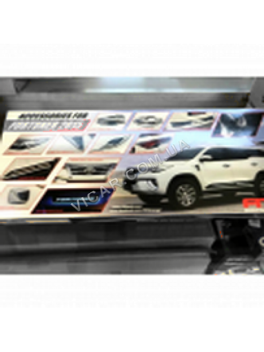 Хром накладки кузова Toyota Fortuner 2015+